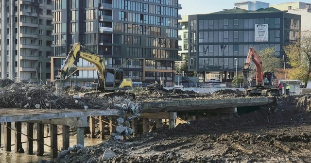 Korozyona uğrayan köprü yıkılıyor Samsun Haberleri