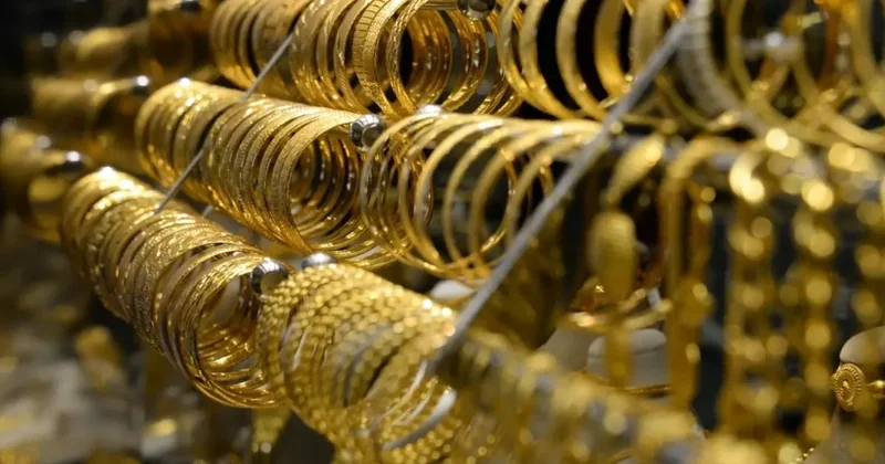 Gram altın 6 bin TL sınırını aştı