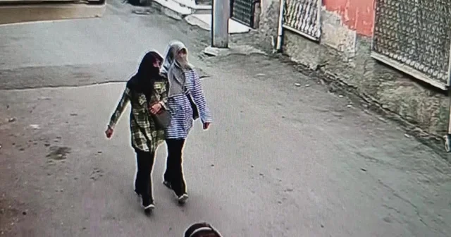 Adana da kadın hırsızlar 670 bin TL lik altın çaldı, biri yakalanıp tutuklandı Adana Haberleri