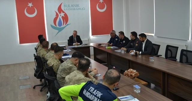 Bulanık ta Aylık Güvenlik ve Asayiş Toplantısı yapıldı Muş Haberleri