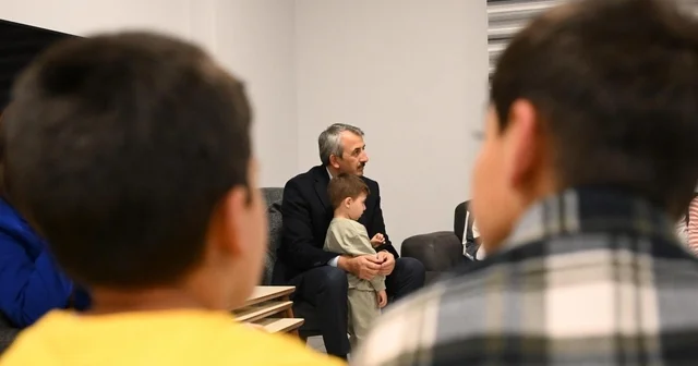 Edirne Valisi Sezer devlet korumasındaki çocukların doğum gününü kutladı Edirne Haberleri