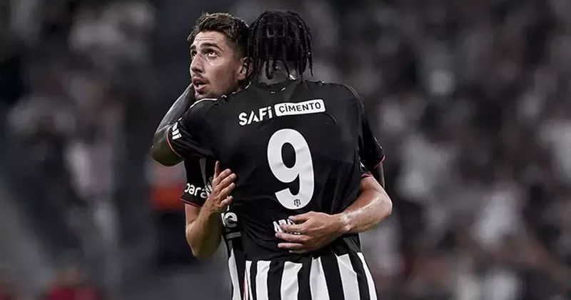 Maça saatler kala Beşiktaş a sakatlık şoku! Kadrodan çıkarıldı... Fanatik Gazetesi Beşiktaş (BJK) Haberleri Spor