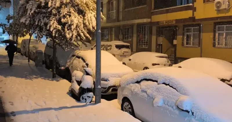 Son dakika: İstanbul da yoğun kar yağışı! Ne kadar sürecek? Bu saatlere dikkat