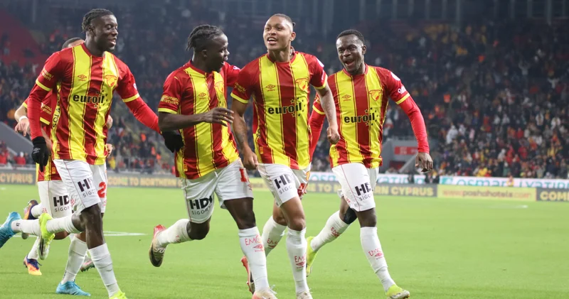 Göztepe: 3 Çaykur Rizespor: 1 MAÇ SONUCU (Göztepe den üst üste 3. galibiyet) Çaykur Rizespor Haberleri