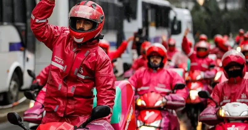 Kuryeler kontak kapattı: Esnaf değil, işçi olarak tanınmak istiyoruz!