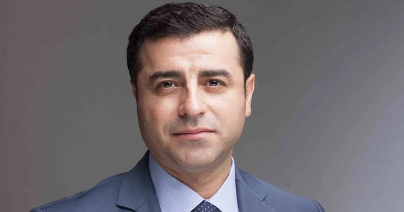 Eski HDP Eş Genel Başkanı Demirtaş ın Diyarbakır da yargılanmasına devam edildi Son dakika haberleri