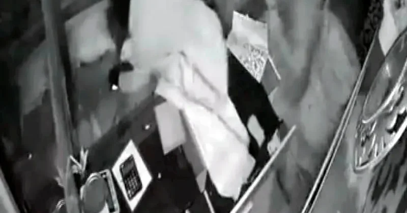 Maskeli soyguncular 1 buçuk milyonluk altınla kayıplara karıştı