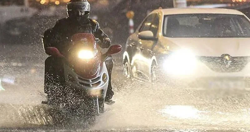 İstanbul un ardından Sakarya Valiliği de karar aldı: Hava durumu nedeniyle kuryelerin trafiğe çıkması yasaklandı