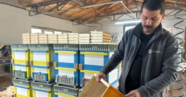 Bursa haberleri Arıları bile boyayıp göndeririz dedi: Yeşil sahada kızışan rekabet sektör dinlemedi 19 Ocak 2026