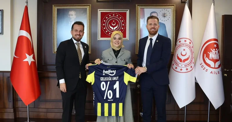 Fenerbahçe den Bakan Mahinur Özdemir Göktaş a ziyaret
