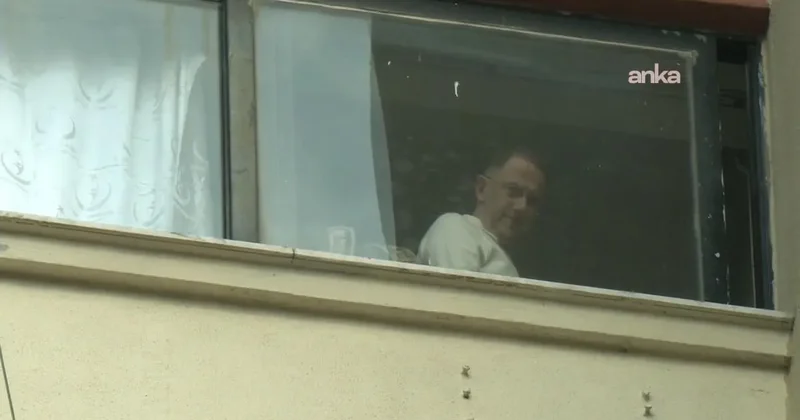 Tepkiler sonuç verdi; Murat Çalık ı taşıyan araç cezaevi kapısından döndü, Katip Çelebi Üniversitesi Hastanesi ne gitti