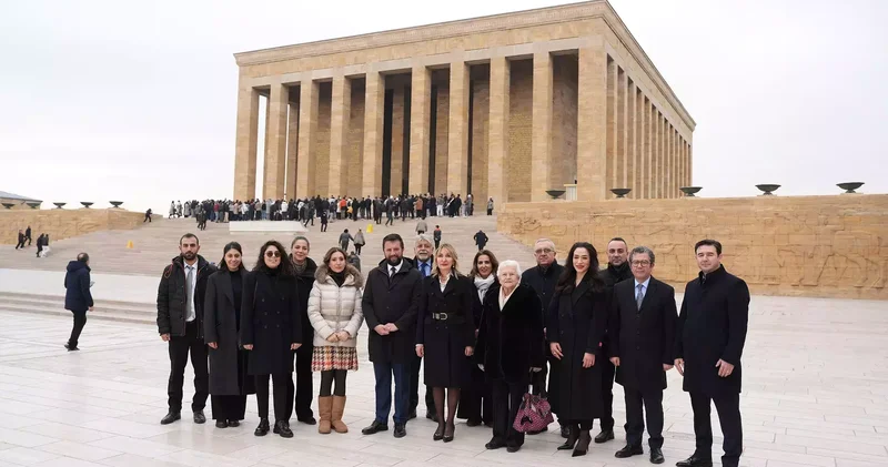 TİKAV, 27’nci kuruluş yıl dönümünde Anıtkabir’e ziyarette bulundu