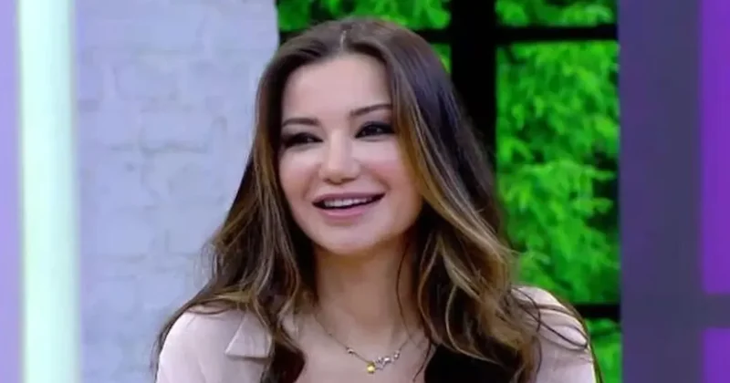Diplomasının olmadığı ortaya çıkan Esra Ezmeci ye hapis cezası Sözcü Gazetesi