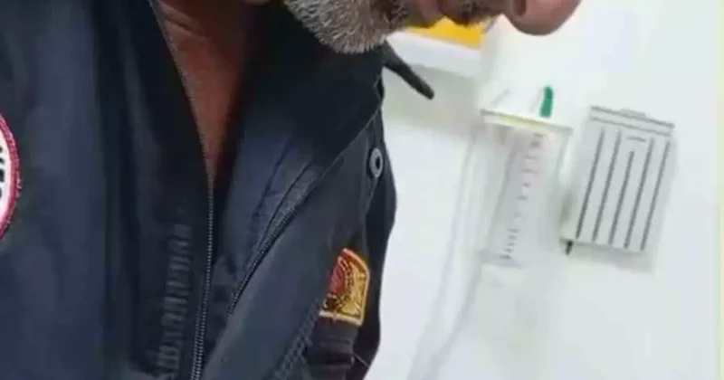 Sıkışan yüzük itfaiye ekiplerince çıkarıldı