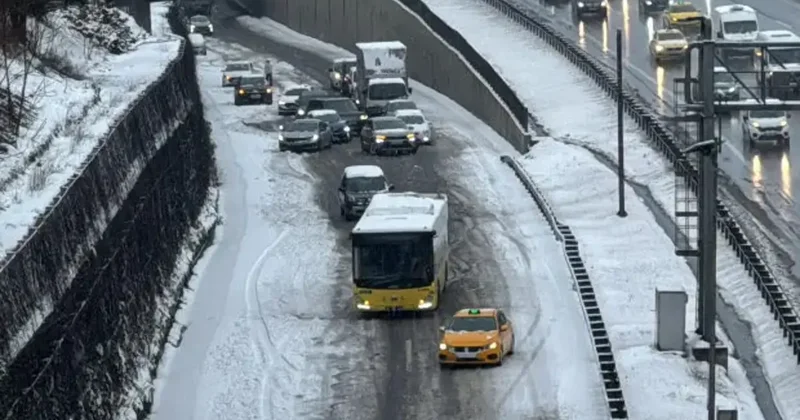 İstanbul da kar yağışı nedeniyle 378 ihbar geldi! İşte en fazla gelen 5 ilçe
