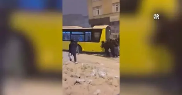 İstanbullunun İETT çilesi devam ediyor