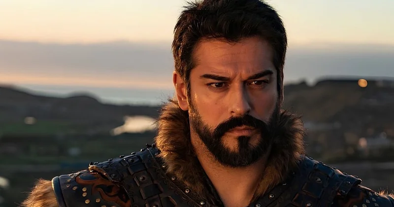 Araplar, Burak Özçivit i kara listeye aldı Sözcü Gazetesi