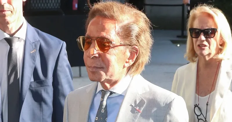 Ünlü tasarımcı Valentino Garavani hayatını kaybetti