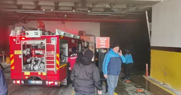Rize haberleri Rize de yer altı otoparkında önce patlama sonra yangın paniği 19 Ocak 2026