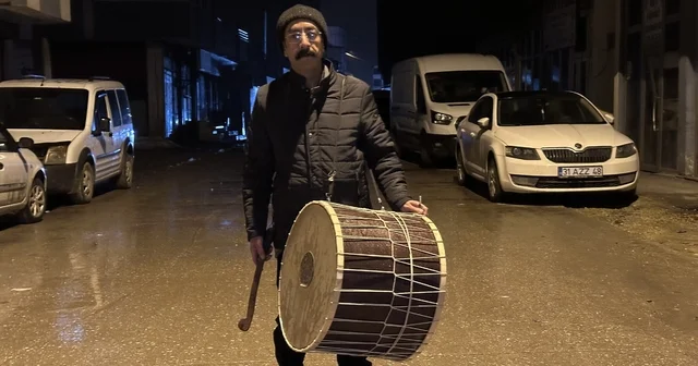 Teknolojiye direnen miras: Yüksekova nın 40 yıllık sahur nöbeti başladı Hakkari Haberleri