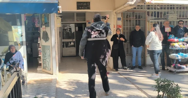 Yanındaki kadını öldürüp aynı silahla intihar etti Ablasını arayıp intihar edeceğini söyledi Kardeşinin öldüğüne inanamayan abla: Ölmemiş değil mi polis abi, ölmemiş Antalya Haberleri