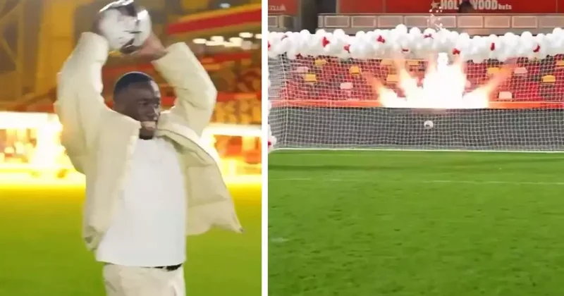 Taç atışlarıyla bilinen Kayode, bebeğinin cinsiyetini de taç atışı yaparak öğrendi