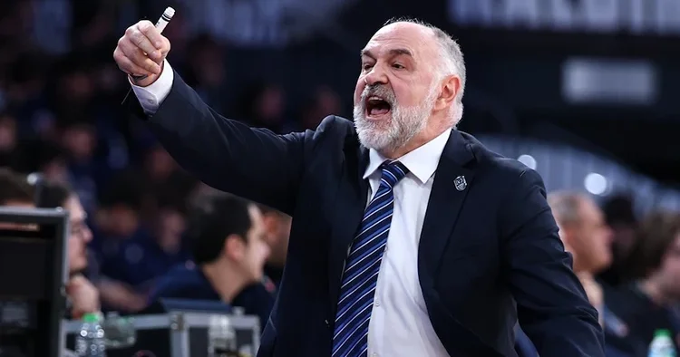 Pablo Laso dan Beşiktaş maçı öncesi Shane Larkin açıklaması!