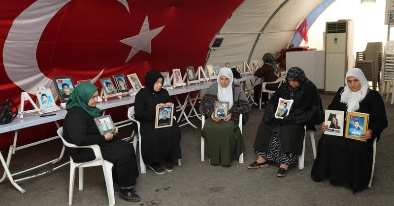 Diyarbakır anneleri ramazanda da evlatları için nöbette