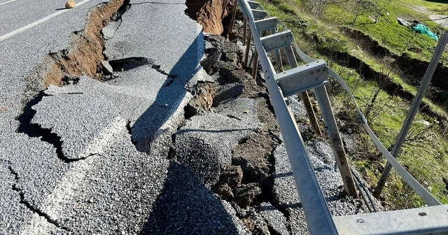 İncirliova Tire karayolunda trafik tek şeride düştü Aydın Haberleri