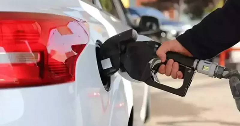 Fiyatlar pompaya yansıdı! İşte güncel akaryakıt fiyatları