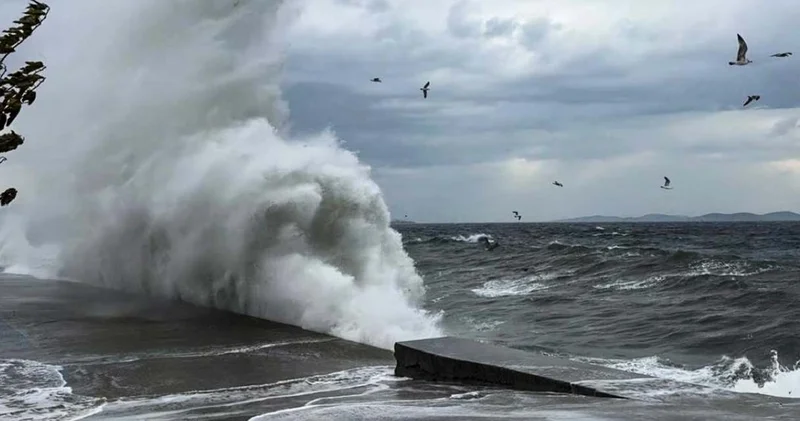 Meteoroloji tarih verdi: Bu bölgeleri fırtına vuracak