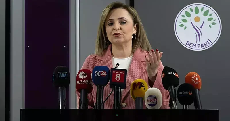 DEM Parti li Doğan: Geçmiş yüzyılın ezberlerinden kurtulmuş olmalıyız