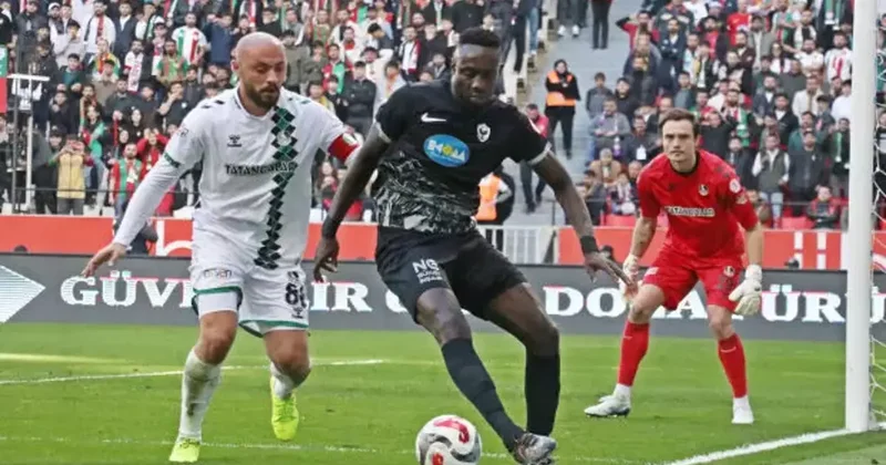 90+9 da gelen gol Diagne yi çıldırttı: Tam bir rezalet...