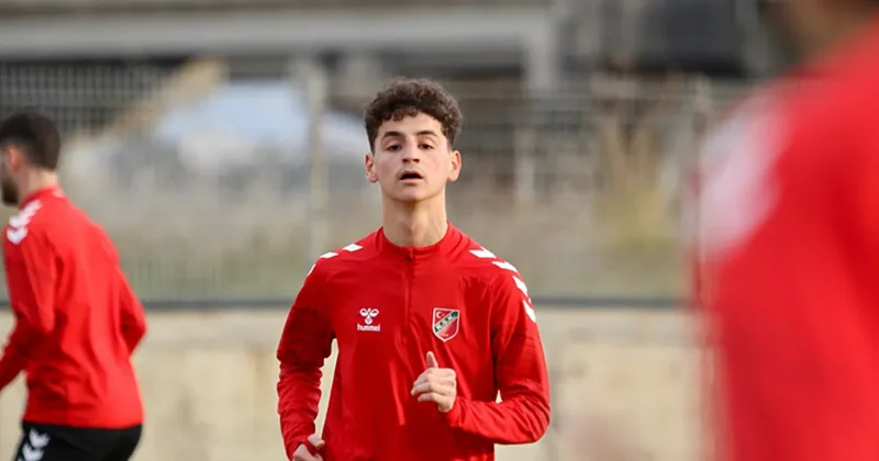 Adem Yeşilyurt un transferi Karşıyaka ya can suyu verecek!