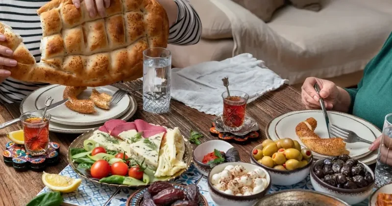 Sağlık Bakanlığı Ramazan için uyardı: Sofrada yapılan hatalara dikkat