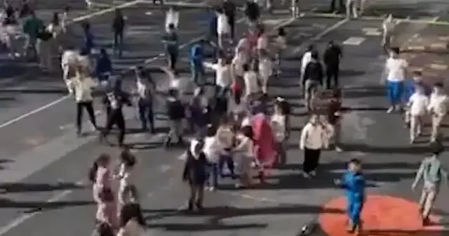 Okullarda ilahi furyası dalga dalga yayılıyor VİDEO İZLE