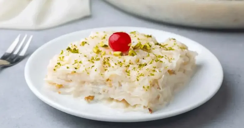 Pastane Usulü Güllaç Tarifi Ustasından Güllaç yapmanın püf noktaları!