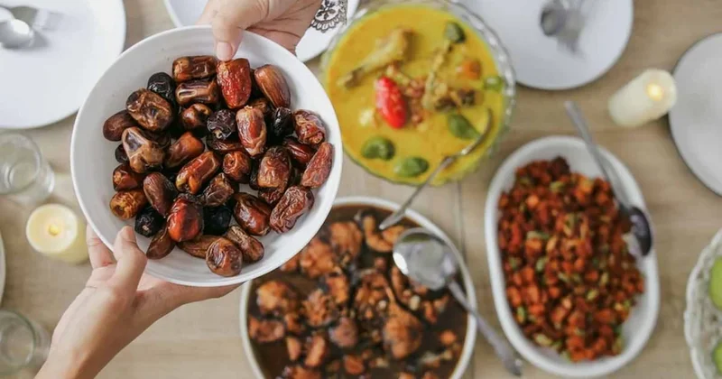Kolay iftar menüsü: 12 Saat oruç sonrası Ramazan ın ilk gününe özel tarif Sözcü Gazetesi