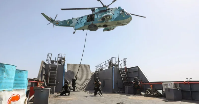 ABD Hürmüz Boğazını milim milim kuşatırken, Rusya ve İran dan gövde gösterisi Sözcü Gazetesi