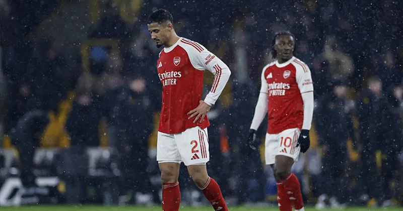 Lider Arsenal, son sıradaki rakibine takıldı