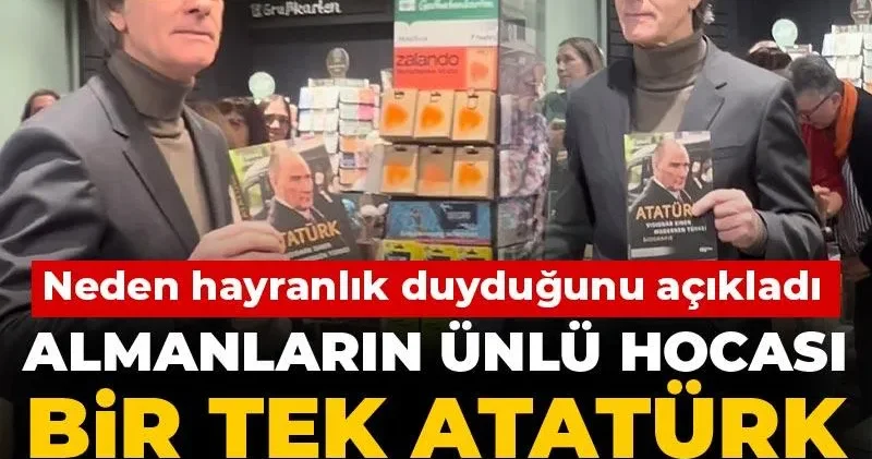 Joachim Löw Atatürk kitabı satın aldı: Göğsünü gere gere herkese gösterdi