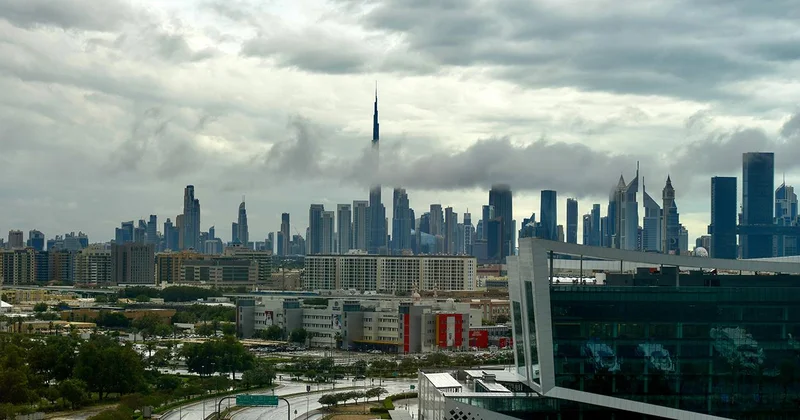 BAE Savunma Bakanlığı: Hava savunma sistemleri İran’dan gelen füze ve İHA’ları engelliyor