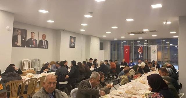 Sarıgöl de şehit ve gazi ailelerine anlamlı iftar Manisa Haberleri