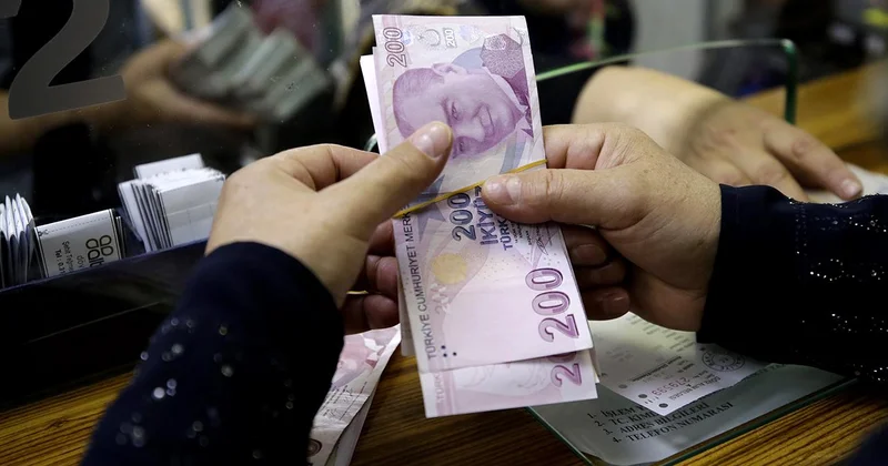 Emeklilerin bayram ikramiye ödemeleri bugün tamamlanacak