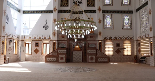 Beyağaç Merkez Çarşı Camii ibadete açıldı Denizli Haberleri