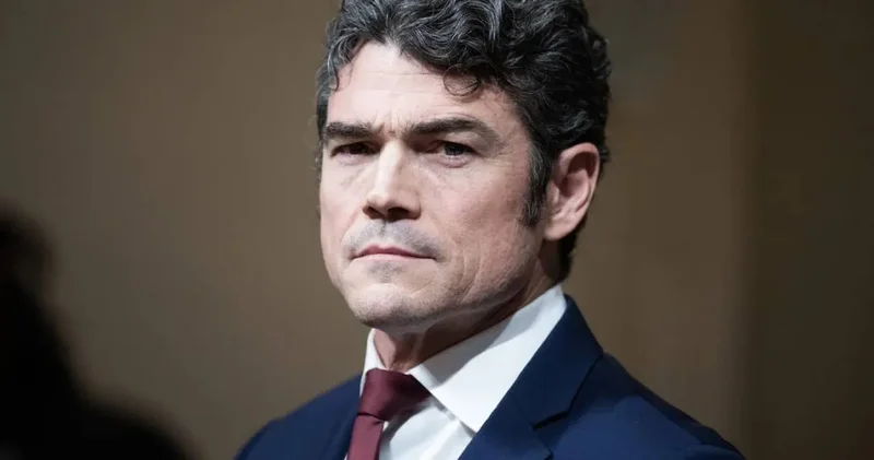 İstifa eden Joe Kent ten çarpıcı yorum: Hamaney in öldürülmesi rejimi güçlendirecek