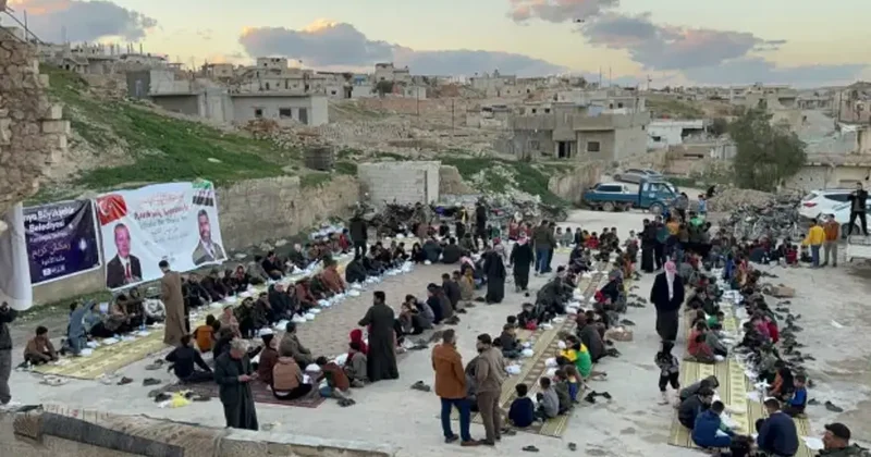 Konya dan gönül sofrası: Suriye de her akşam iftar sofrası kuruldu