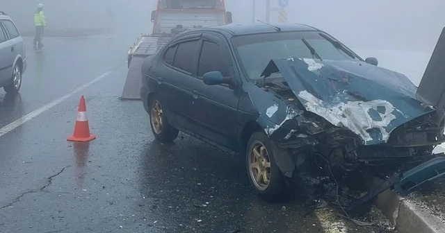 2 aracın karıştığı kazada 2 kişi yaralandı Düzce Haberleri