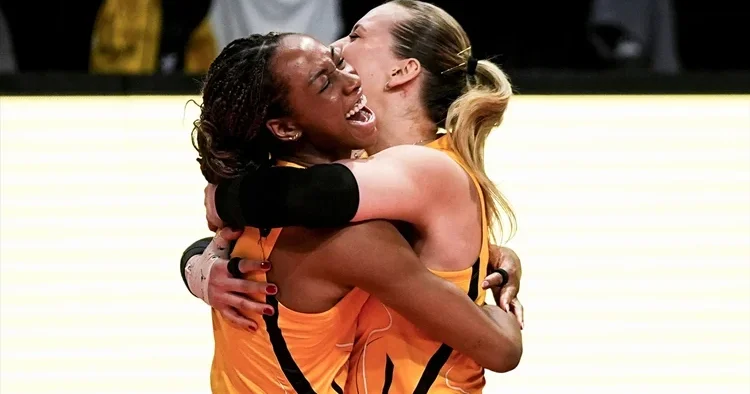 VakıfBank, CEV Şampiyonlar Ligi nde Dörtlü Final de!