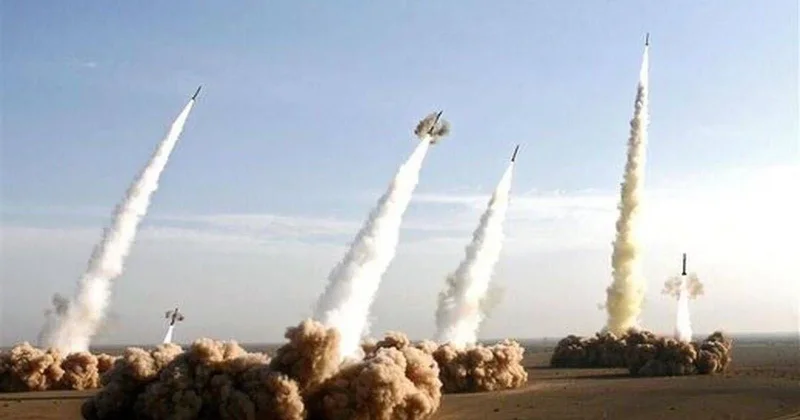 Dünya işi gücü bıraktı: Canlı yayında savaş izliyor Sözcü Gazetesi